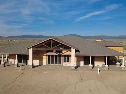 2037 East Valley Road, Minden, NV 89423 Photo