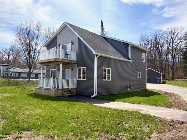 5257/5259 W Houghton Lake Drive, Houghton Lake, MI 48629