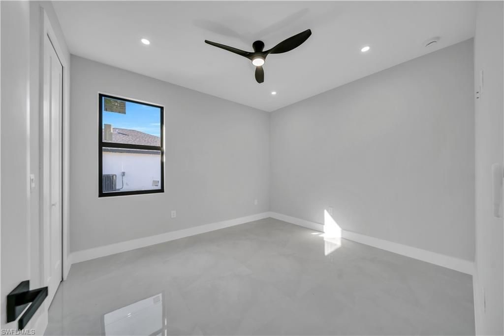 1120 NW 20th Pl, Cape Coral, FL 33993 Photo