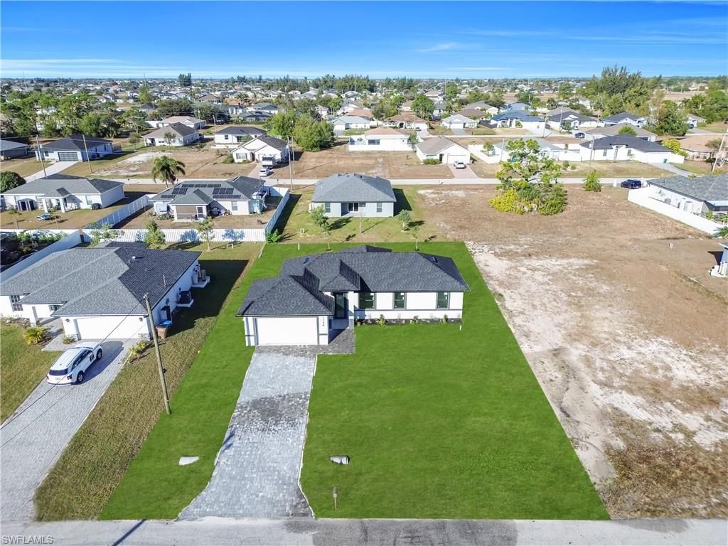 1120 NW 20th Pl, Cape Coral, FL 33993 Photo