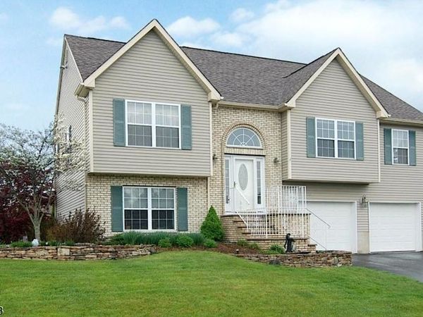 22 Paterson Pl, Newton, NJ 07860