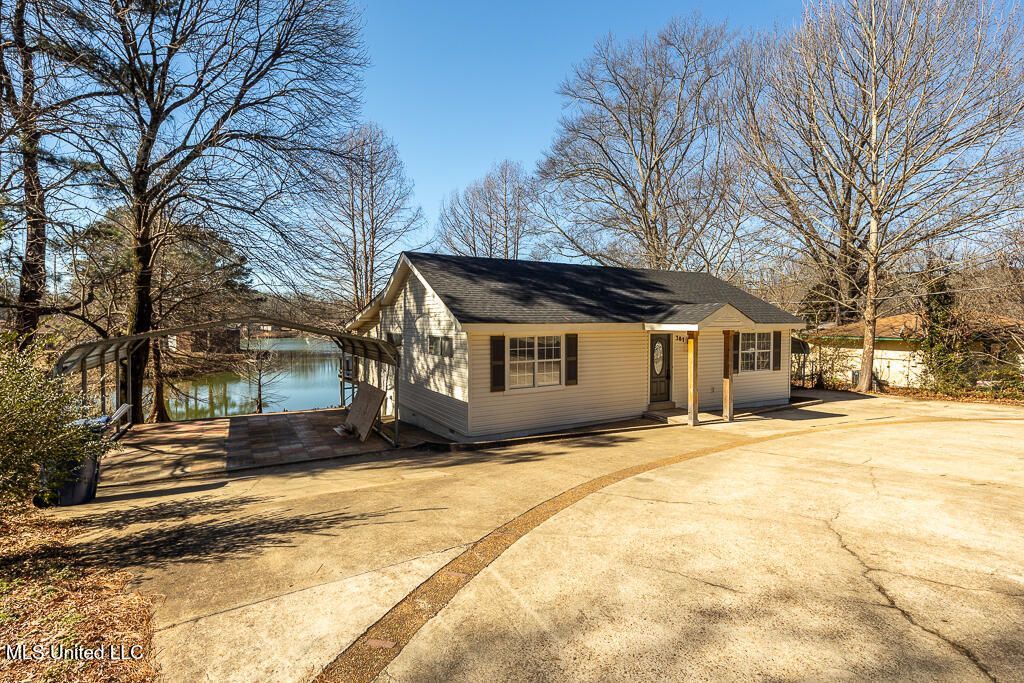 387 Black Bear Cove Hernando, MS 38632