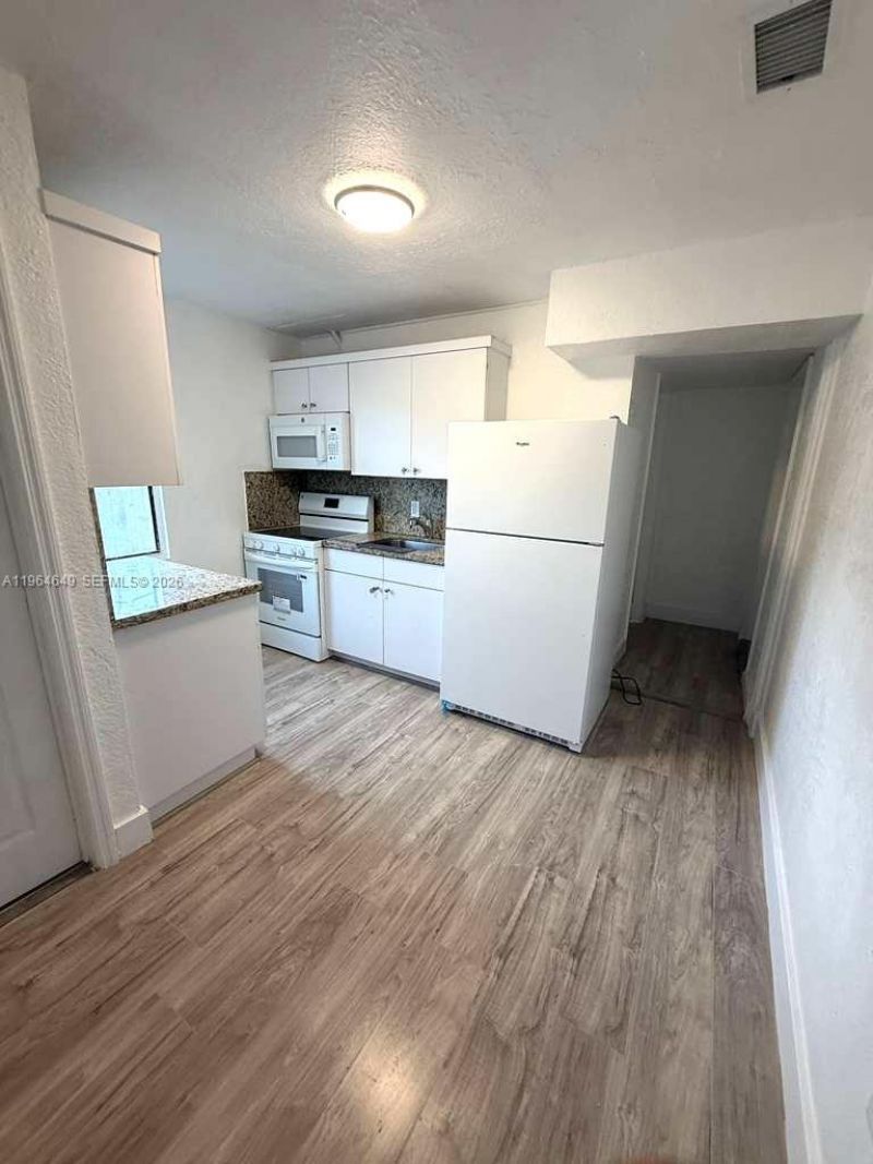 326 NW 96th Street , Unit 1, Miami, FL 33150 Photo