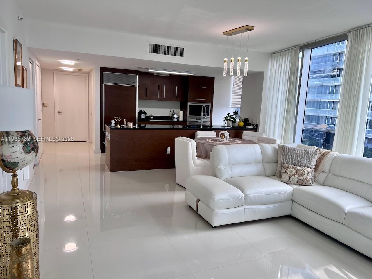 475 Brickell Ave, Unit 1715, Miami, FL 33131 Photo