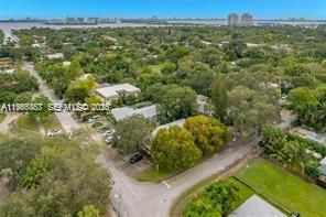 8885 NE 8th Ct, Unit A, Miami, FL 33138 Photo