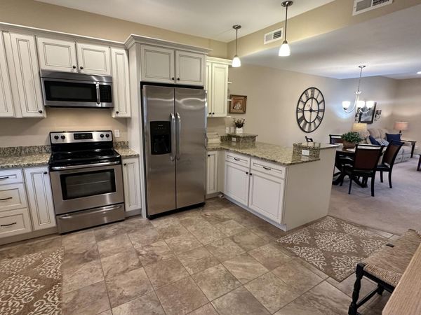 183 Blackbird Village Cir, Lewisburg, WV 24901