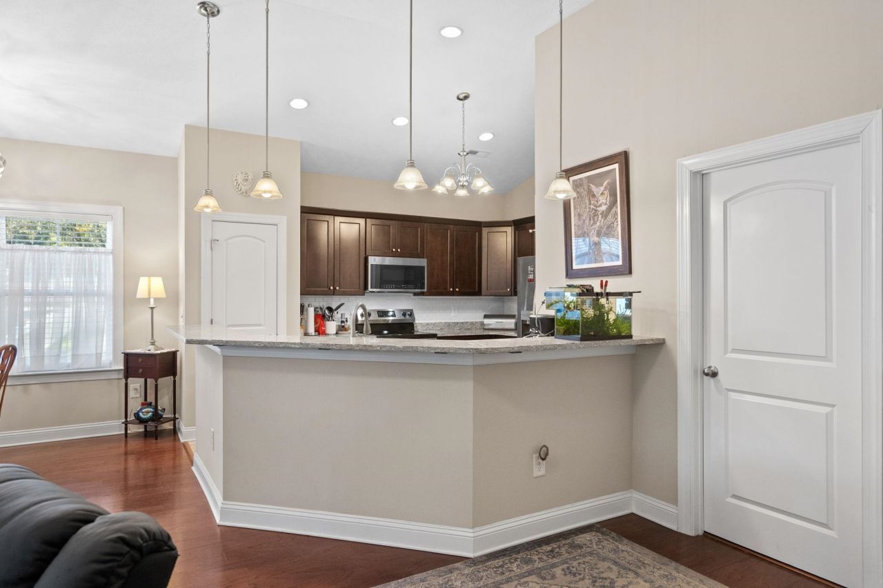 269 Coachman Dr. Photo 17