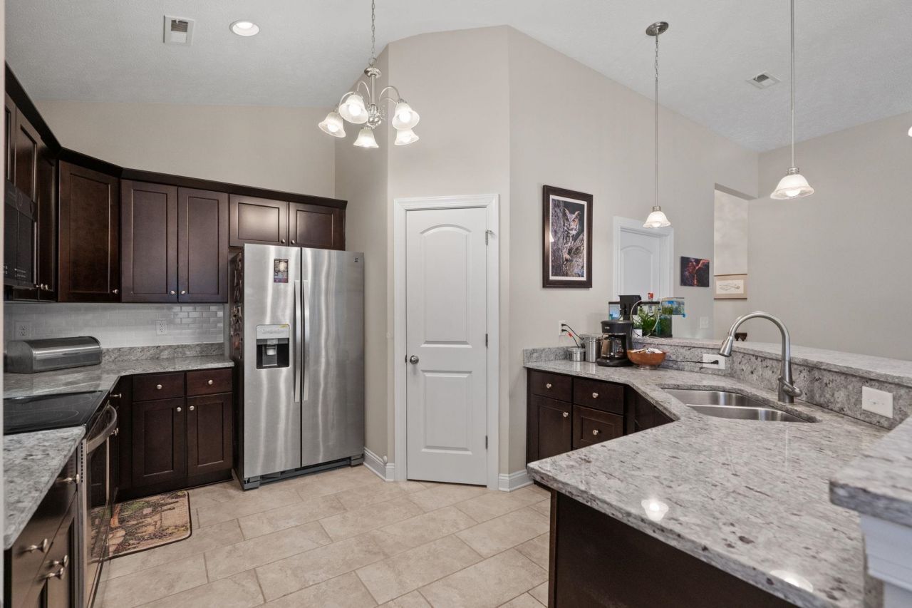 269 Coachman Dr. Photo 18