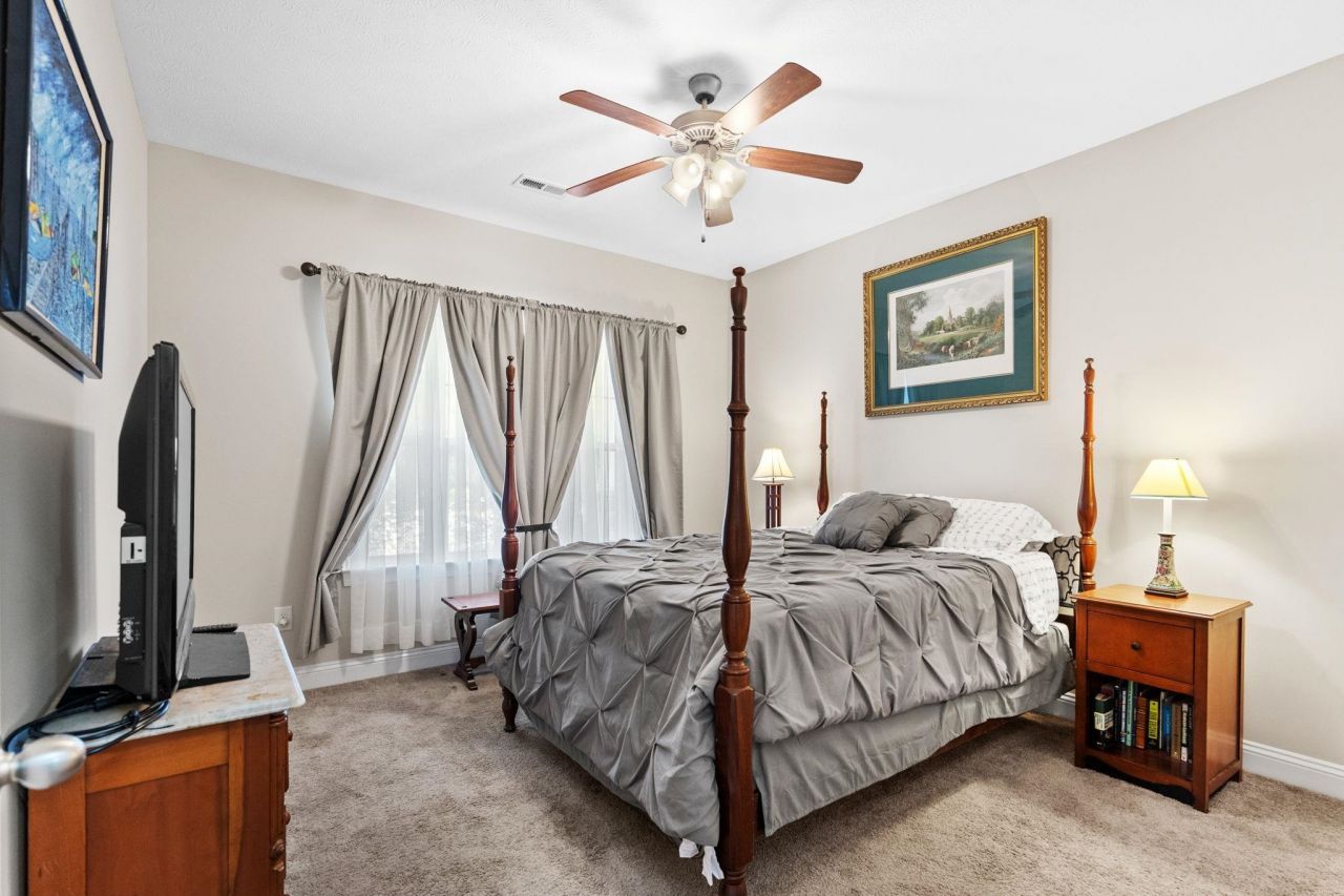 269 Coachman Dr. Photo 22