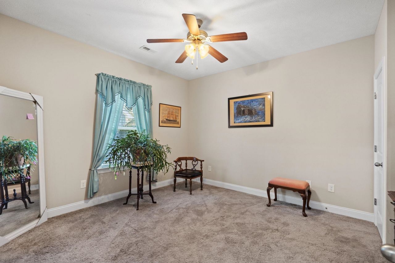 269 Coachman Dr. Photo 24