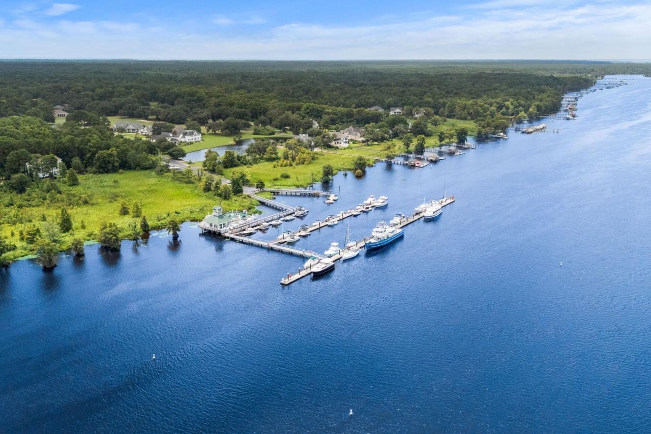 269 Coachman Dr. Photo 42