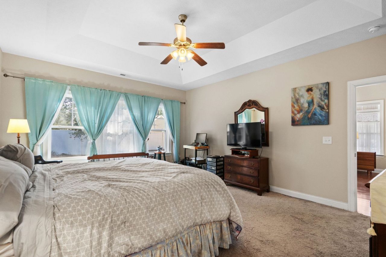 269 Coachman Dr. Photo 6