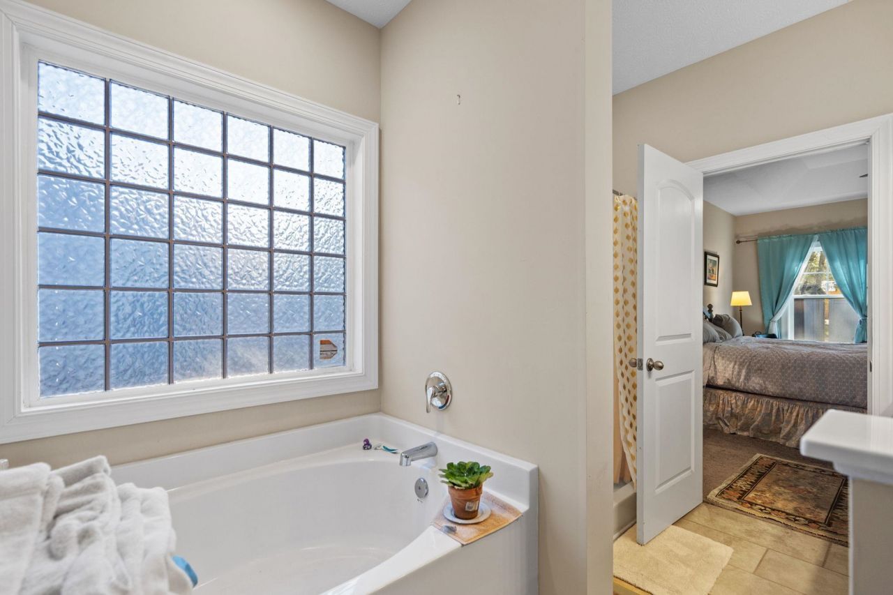 269 Coachman Dr. Photo 9