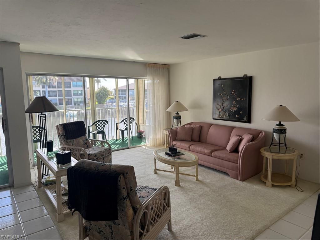 4113 SE 19th Pl, Unit 206, Cape Coral, FL 33904 Photo