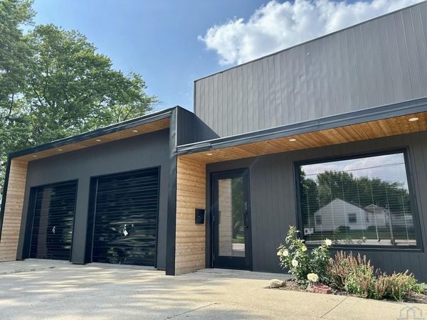 815 W Milwaukee, Storm Lake, IA 50588