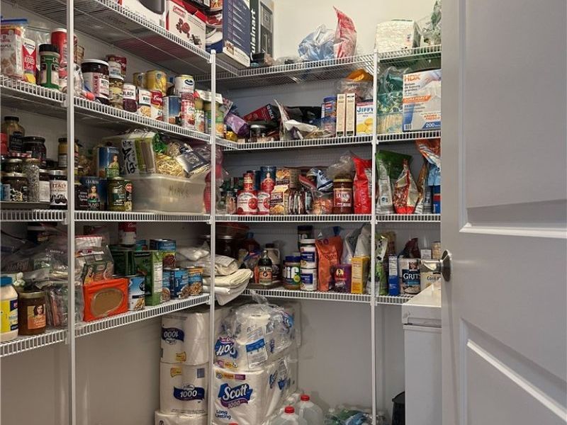 8139 Brookview Lane, Mentor, OH 44060 Photo 11