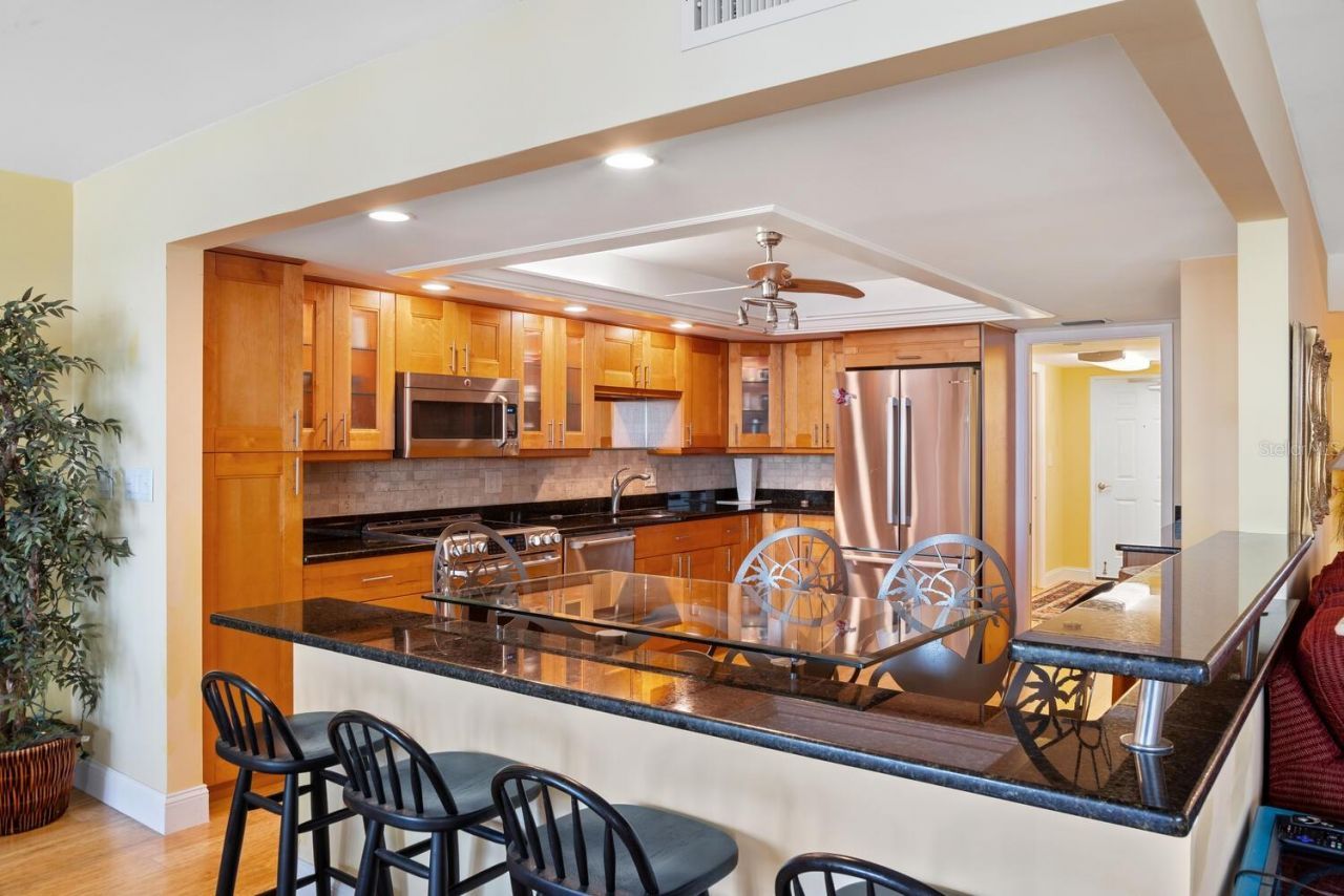 5200 Brittany Drive S, Unit 602, Saint Petersburg, FL 33715 Photo