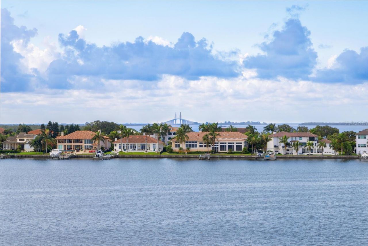 5200 Brittany Drive S, Unit 602, Saint Petersburg, FL 33715 Photo