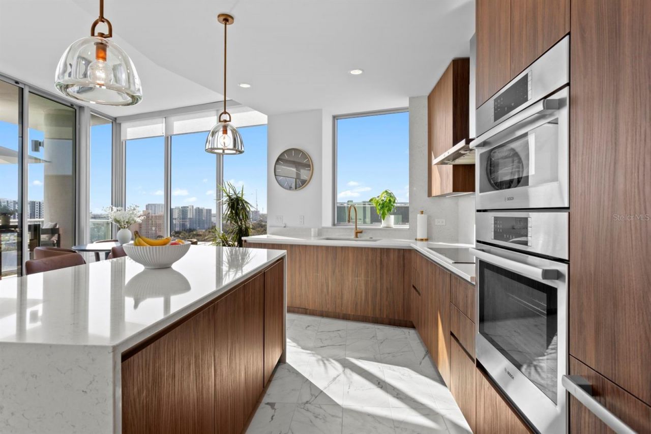 777 3rd Avenue N, Unit 1208, Saint Petersburg, FL 33701 Photo