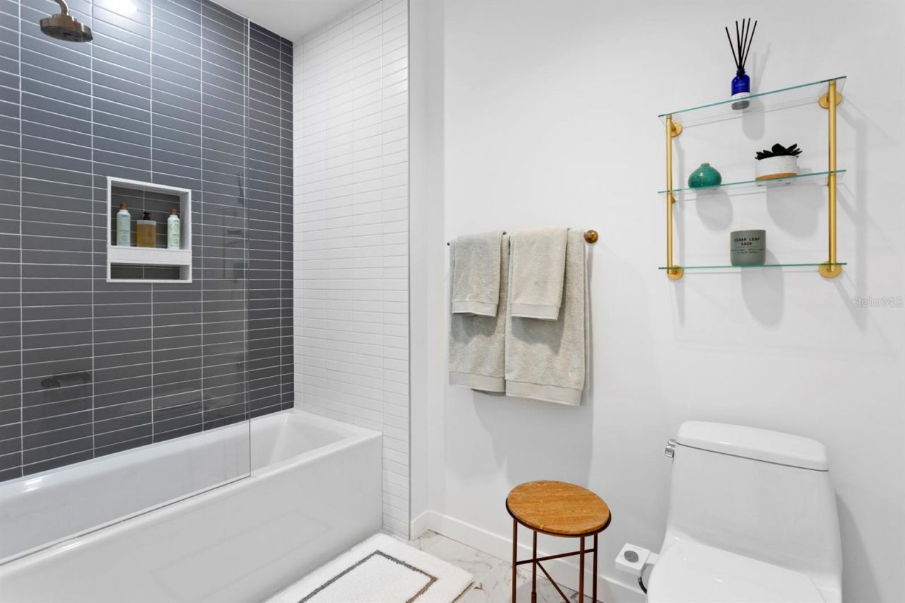 777 3rd Avenue N, Unit 1208, Saint Petersburg, FL 33701 Photo