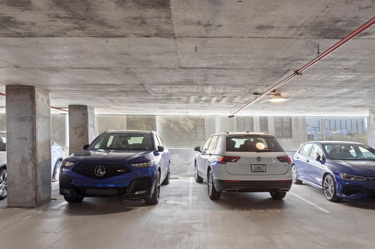 777 3rd Avenue N, Unit 1208, Saint Petersburg, FL 33701 Photo