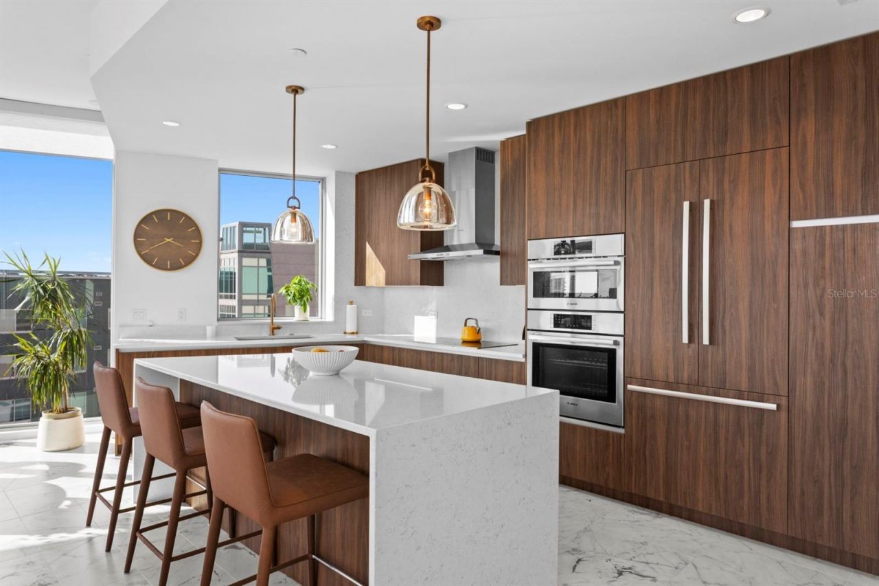 777 3rd Avenue N, Unit 1208, Saint Petersburg, FL 33701 Photo