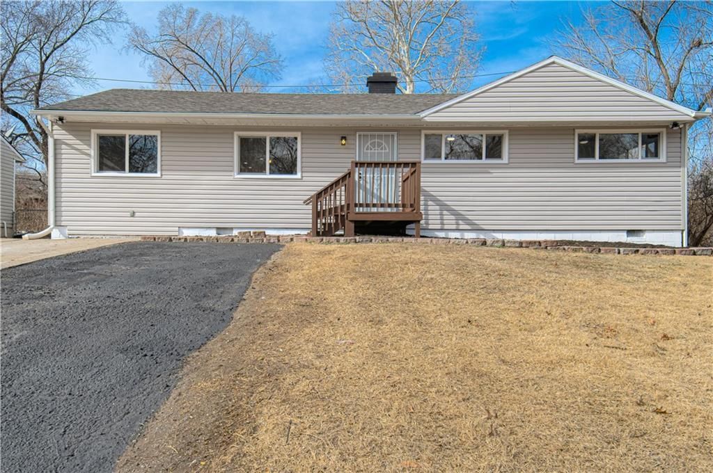 7716 E 112th Terrace, Kansas City, MO 64134 Main Photo