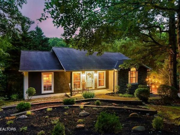 3230 Cove Creek Way, Sevierville, TN 37862
