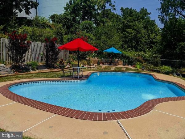 2189 SCHAEFFER ROAD, ABINGTON, PA 19001