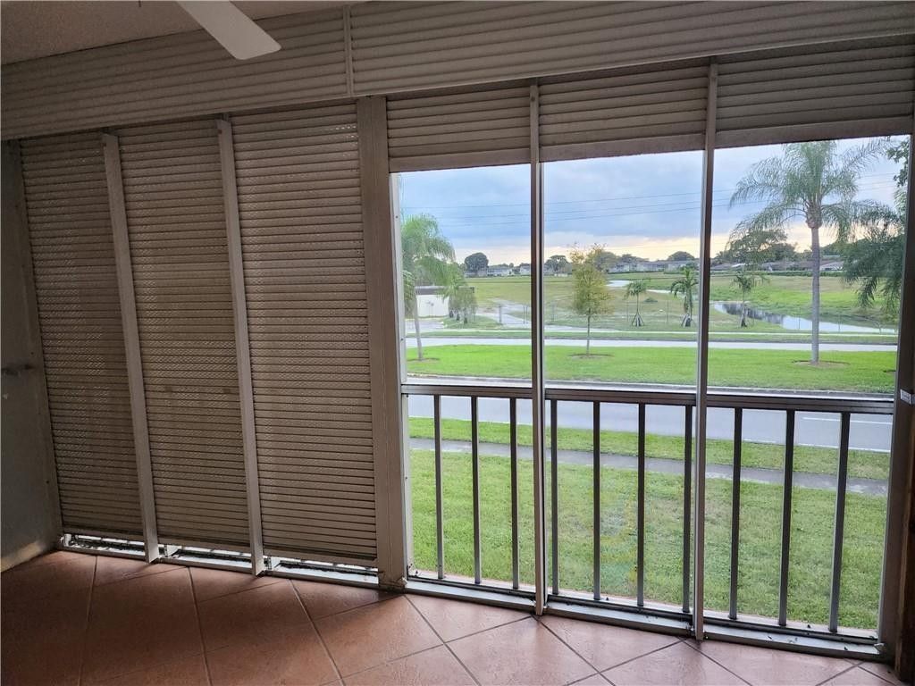 1005 Country Club Drive, Unit 207, Margate, FL 33063 Photo
