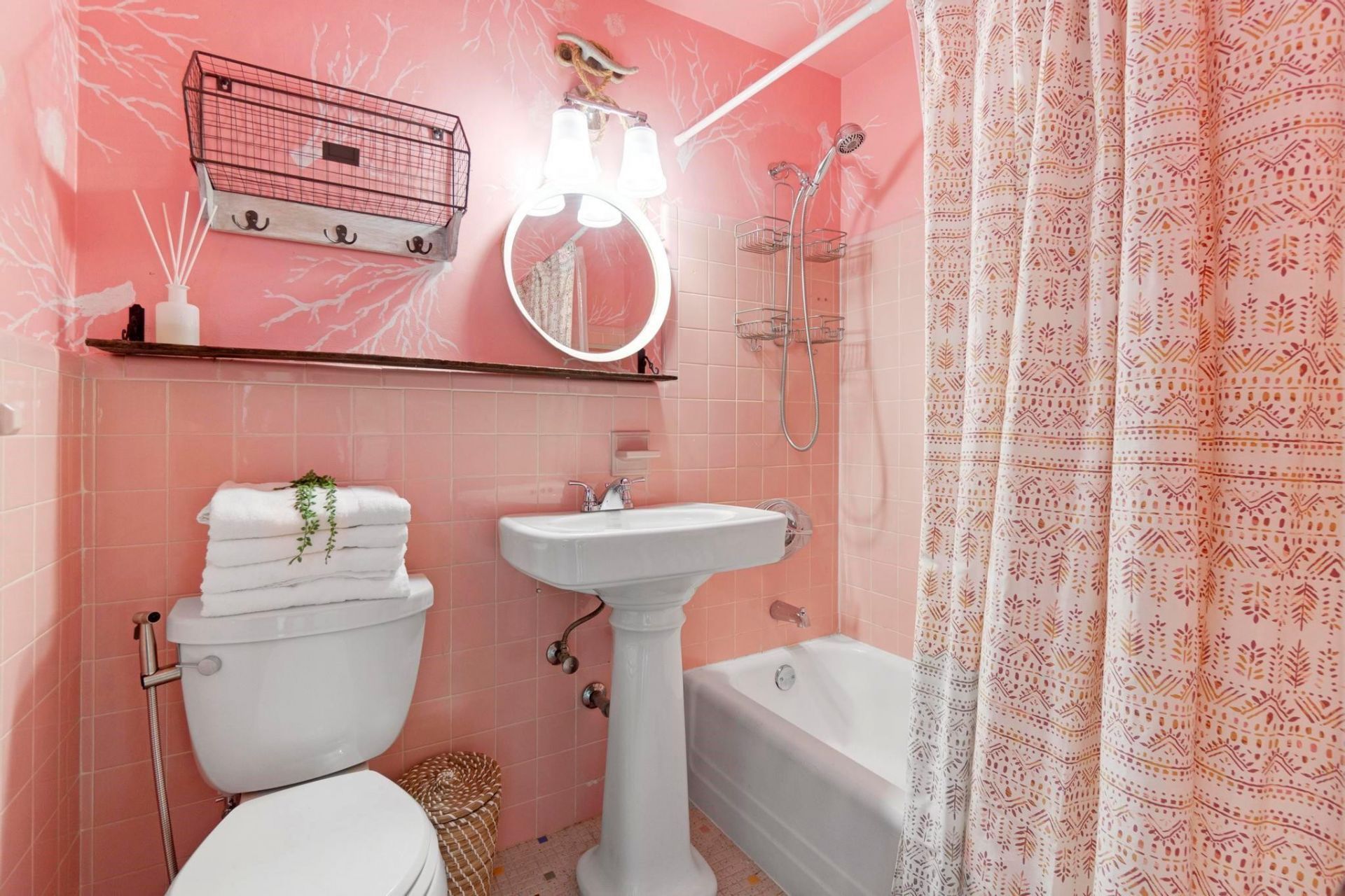 2755 NE 28th Ave, Unit C2, Lighthouse Point, FL 33064 Photo