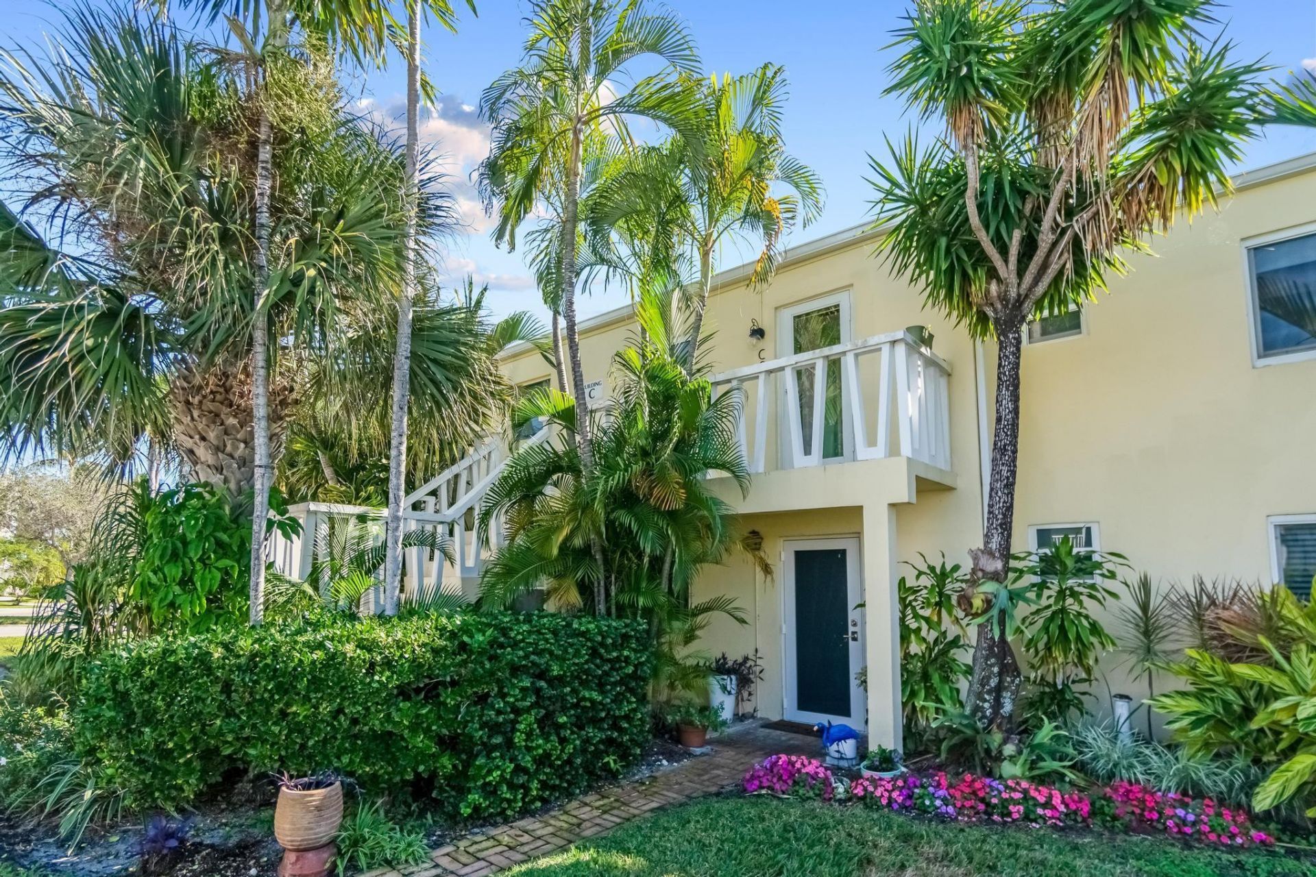 2755 NE 28th Ave, Unit C2, Lighthouse Point, FL 33064 Photo