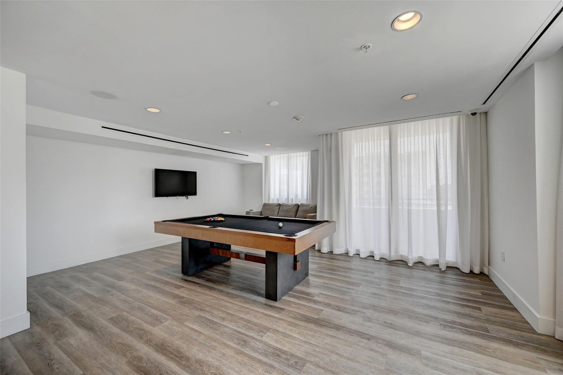 110 N Federal Highway, Unit 815, Fort Lauderdale, FL 33301 Photo