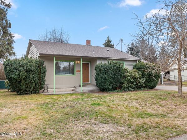 1302 E Adeline Ave, Coeur d'Alene, ID 83814