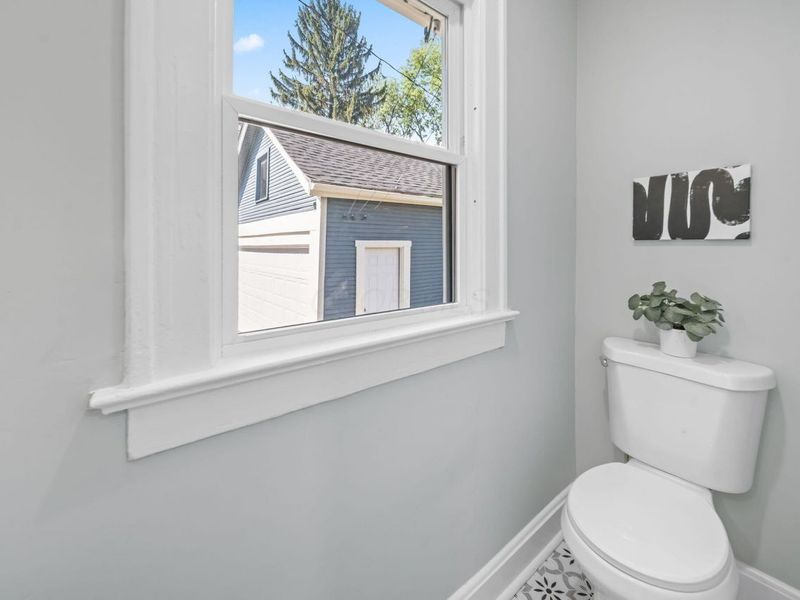 374 Acton Road, Columbus, OH 43214 Photo 26