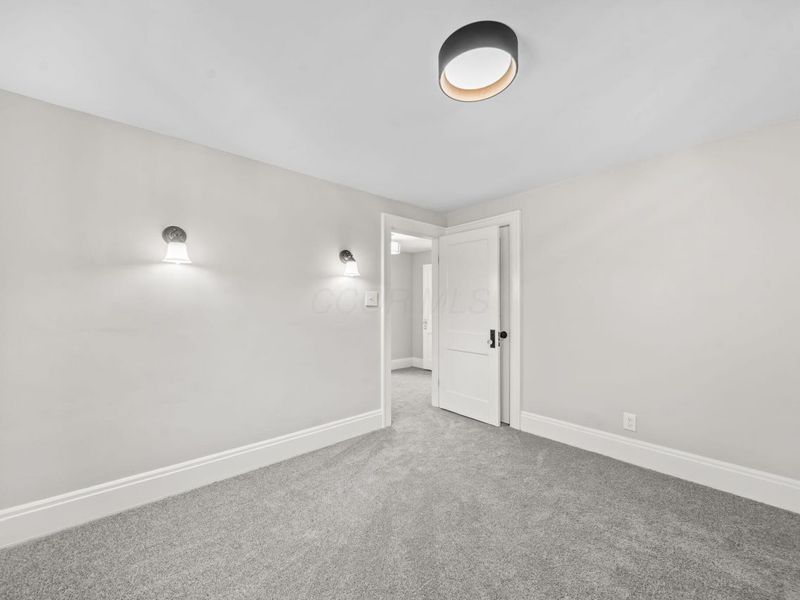 374 Acton Road, Columbus, OH 43214 Photo 38