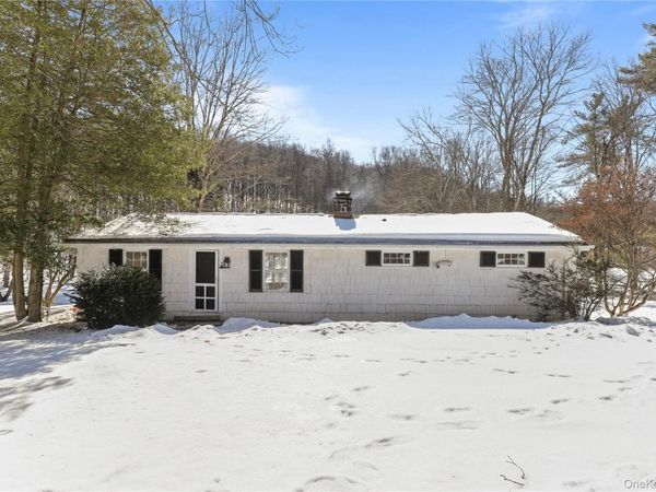 100 Upper Shad Road, Unit Back cotta, Pound Ridge, NY 10576