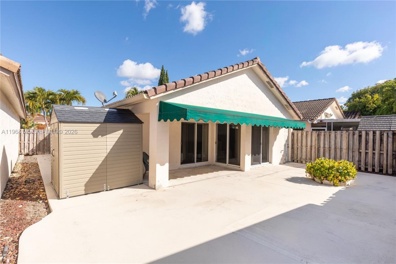 14144 SW 149th Pl , Miami, FL 33196 Photo