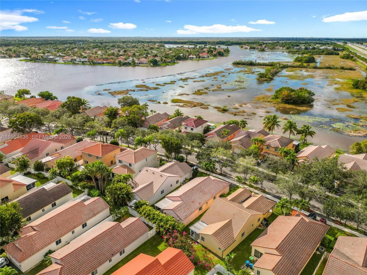 1536 Presidio Dr, Weston, FL 33327 Photo