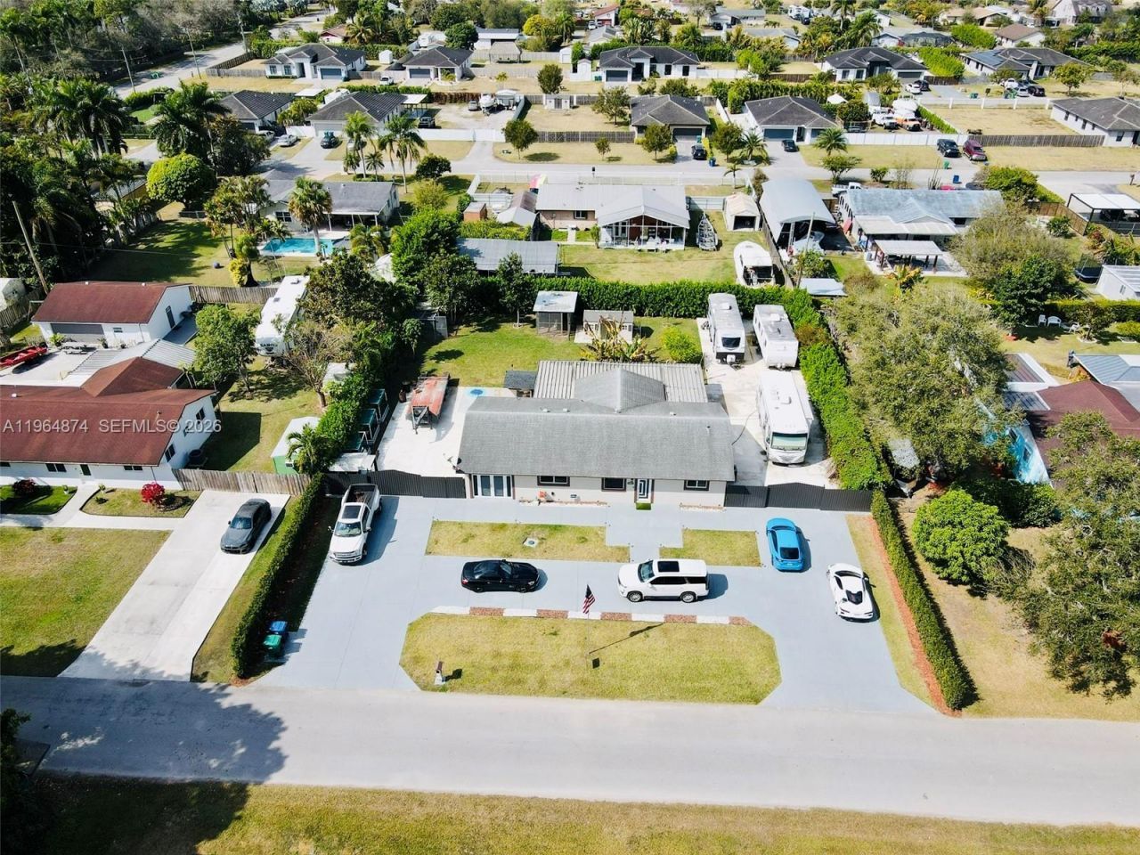 32240 SW 199th Ave, Homestead, FL 33030 Photo