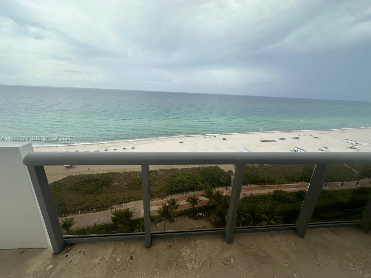 6039 Collins Ave, Unit 1625, Miami Beach, FL 33140 Photo