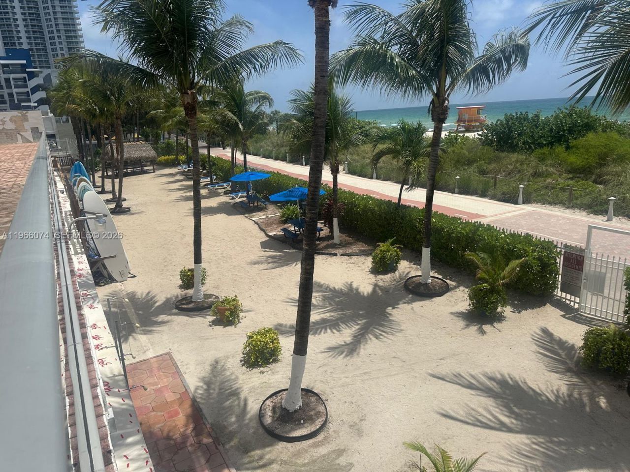 6039 Collins Ave, Unit 1625, Miami Beach, FL 33140 Photo