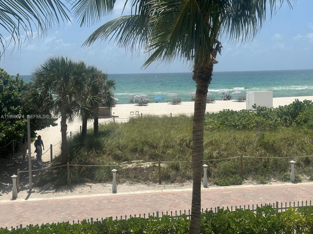 6039 Collins Ave, Unit 1625, Miami Beach, FL 33140 Photo