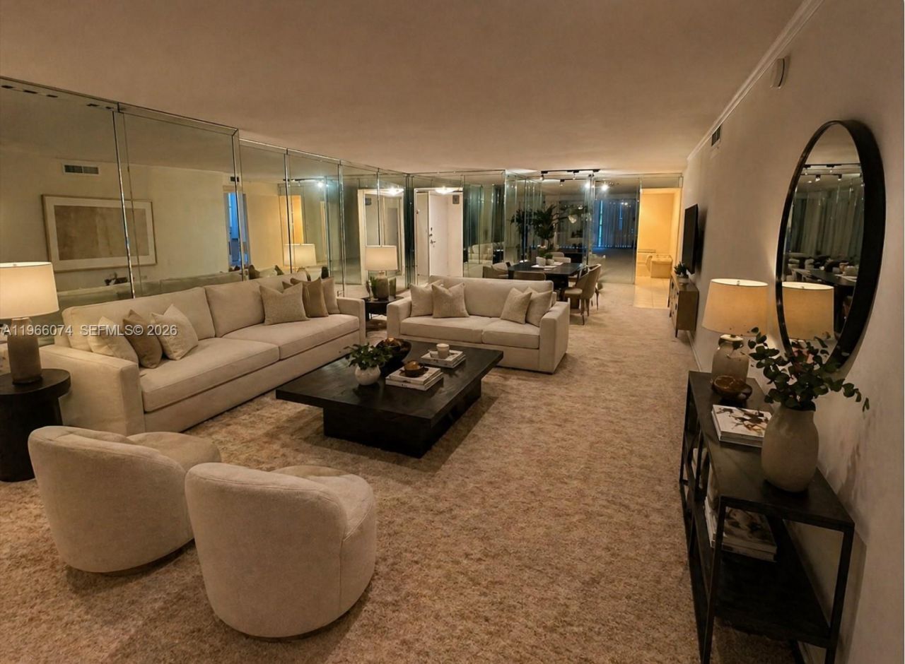 6039 Collins Ave, Unit 1625, Miami Beach, FL 33140 Photo