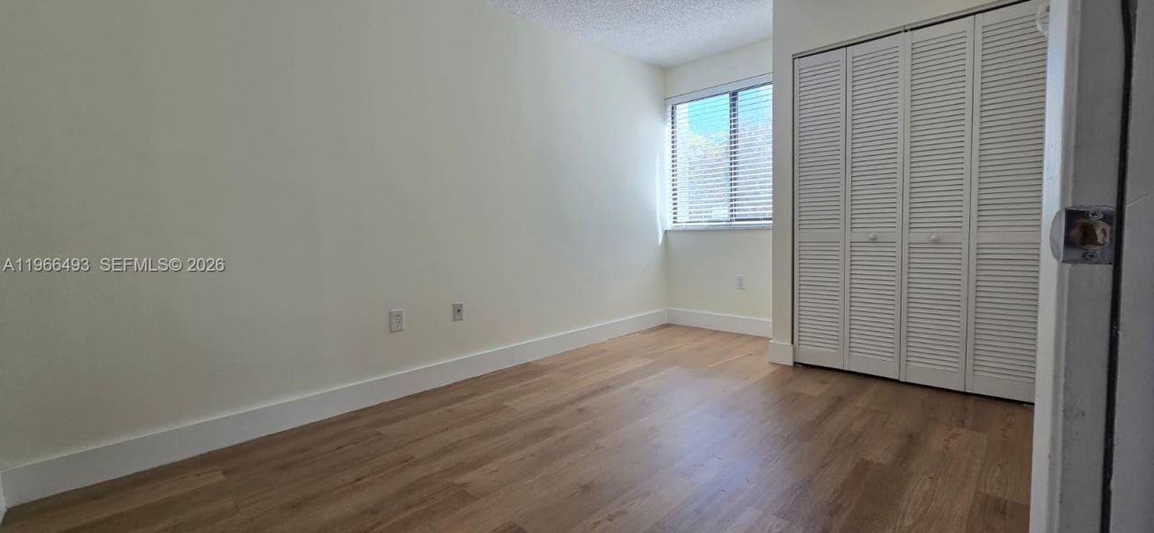 10221 Fontainebleau Blvd, Unit 203, Miami, FL 33172 Photo