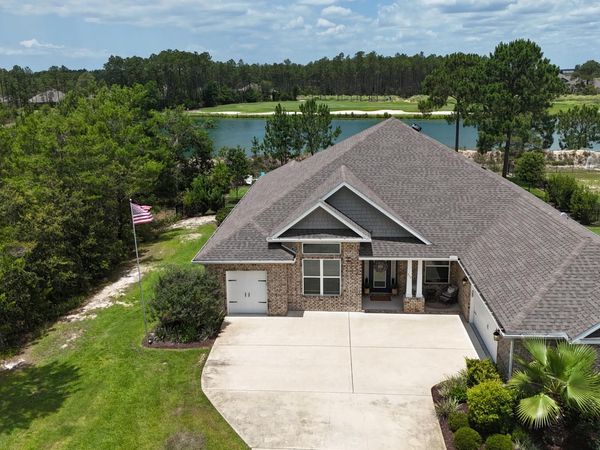 513 W Club House Drive, Freeport, FL 32439