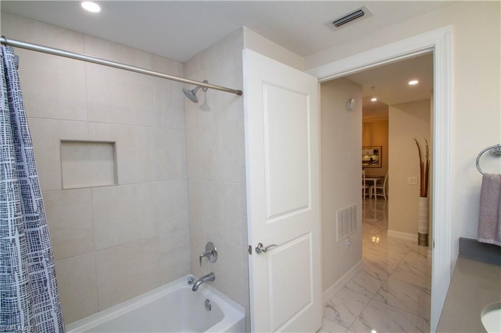 244 Indies Dr E, Unit 101, Naples, FL 34114 Photo