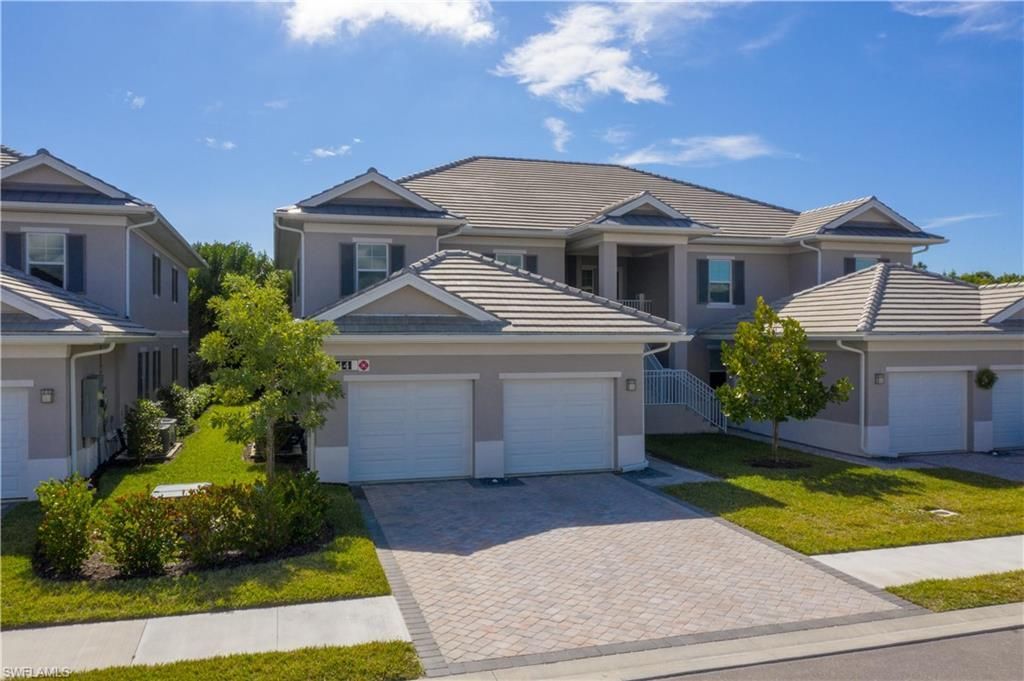 244 Indies Dr E, Unit 101, Naples, FL 34114 Photo