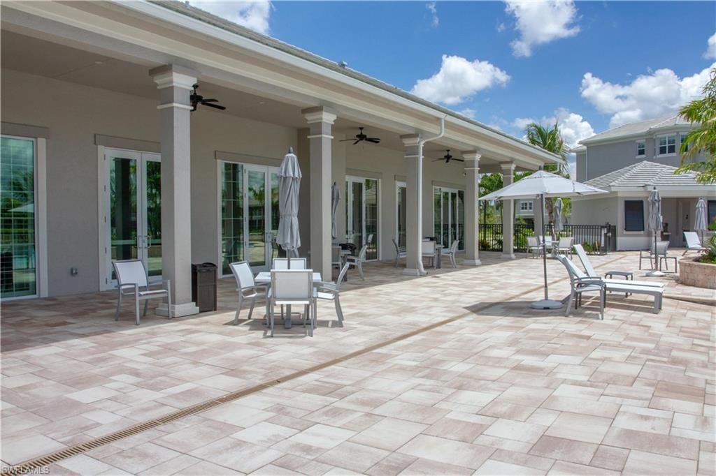 244 Indies Dr E, Unit 101, Naples, FL 34114 Photo