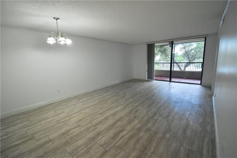 7500 NW 1st Court, Unit 207, Plantation, FL 33317 Photo